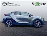 Toyota C-HR Image 4