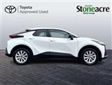 Toyota C-HR Image 4
