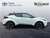 Toyota C-HR Image 4