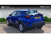 Toyota C-HR Image 4