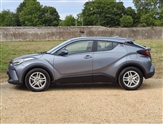 Toyota C-HR Image 6