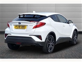 Toyota C-HR Image 2