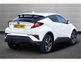 Toyota C-HR Image 2