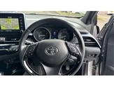 Toyota C-HR Image 6
