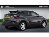 Toyota C-HR Image 2