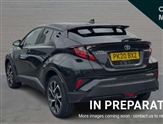 Toyota C-HR Image 2