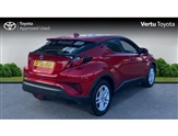 Toyota C-HR Image 2