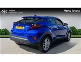 Toyota C-HR Image 2