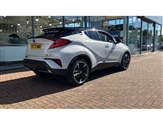 Toyota C-HR Image 2