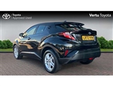 Toyota C-HR Image 4