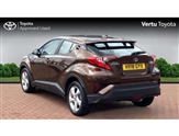 Toyota C-HR Image 4