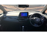 Toyota C-HR Image 5