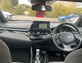 Toyota C-HR Image 3