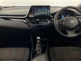 Toyota C-HR Image 3