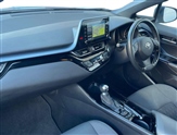 Toyota C-HR Image 2
