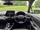 Toyota C-HR Image 6
