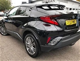 Toyota C-HR Image 2