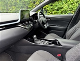 Toyota C-HR Image 2