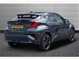 Toyota C-HR Image 2