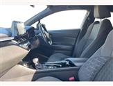 Toyota C-HR Image 2