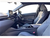 Toyota C-HR Image 2