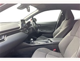 Toyota C-HR Image 2