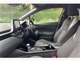 Toyota C-HR Image 2