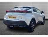 Toyota C-HR Image 2
