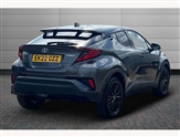 Toyota C-HR Image 2