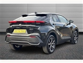 Toyota C-HR Image 2