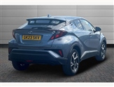 Toyota C-HR Image 2
