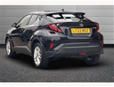 Toyota C-HR Image 6