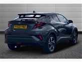 Toyota C-HR Image 2