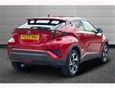 Toyota C-HR Image 2