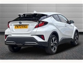 Toyota C-HR Image 2