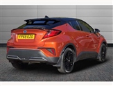 Toyota C-HR Image 2