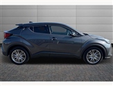 Toyota C-HR Image 4
