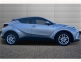 Toyota C-HR Image 4
