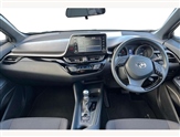 Toyota C-HR Image 6