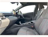 Toyota C-HR Image 2
