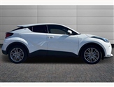 Toyota C-HR Image 4