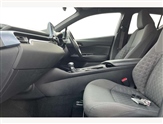 Toyota C-HR Image 2