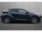 Toyota C-HR Image 4