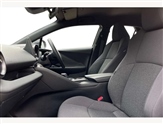 Toyota C-HR Image 2