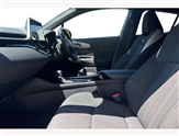 Toyota C-HR Image 2