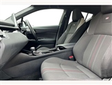 Toyota C-HR Image 2