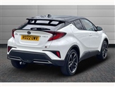 Toyota C-HR Image 2