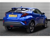 Toyota C-HR Image 2