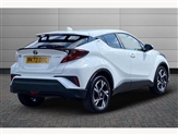 Toyota C-HR Image 2