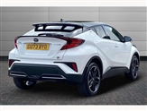 Toyota C-HR Image 2